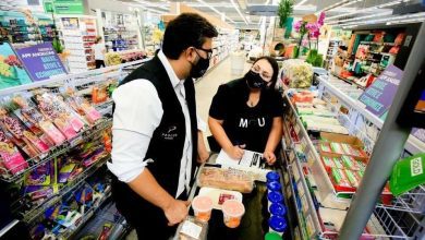 Fotos de Fiscalização da prefeitura de Maringá apreende produtos vencidos no Supermercado Angeloni
