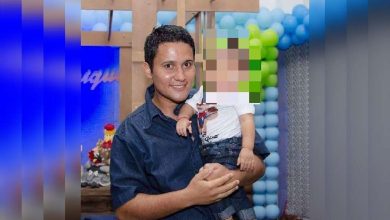 Fotos de Funileiro de Sarandi bate carro contra caminhão e morre na hora