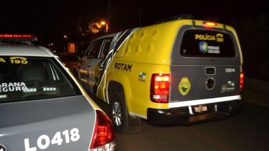 Fotos de Homem é entubado após levar facada no pescoço