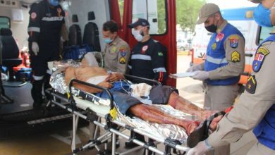 Fotos de Homem é socorrido em estado grave após se esfaqueado, em Maringá