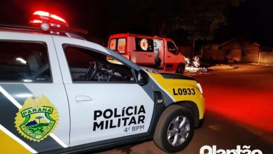 Fotos de Homem é socorrido pelo SAMU após ser baleado em disk cerveja em Maringá