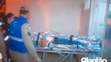 Fotos de Jovem é socorrido em estado grave após ser esfaqueado no distrito de Floriano, em Maringá