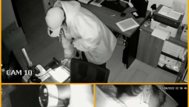 Fotos de Ladrão utilizando guarda-sol para se esconder furta quase R$ 50 mil de empresa em Maringá