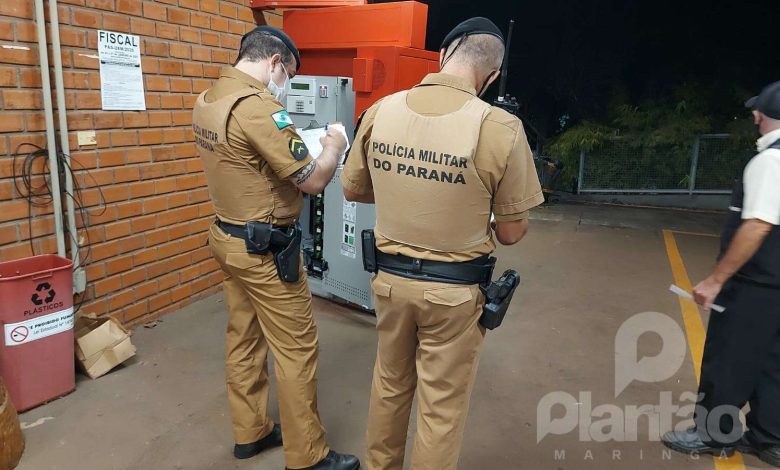 Fotos de Ladrões usam tecnologia sofisticada para roubar caixas eletrônicos da UEM, em Maringá