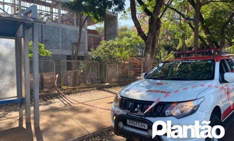 Fotos de Laje desaba em obra em Maringá e deixa vários trabalhadores feridos