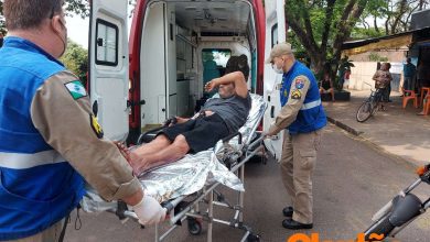 Fotos de Maringá - homem é socorrido depois de ser esfaqueado e mulher alega ter dado facada para se defender de agressões
