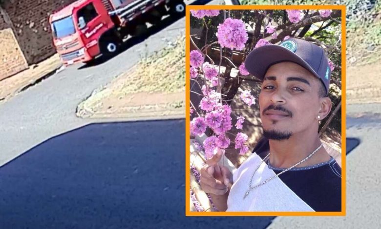 Fotos de Motoboy morre após grave acidente em Sarandi; o acidente foi registrado por câmeras de segurança