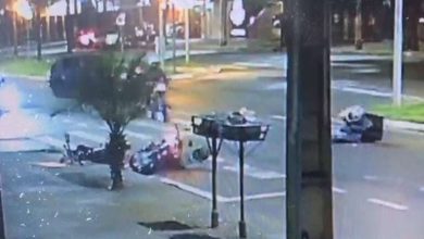 Fotos de Motociclista avança sinal vermelho, atinge motoboy e foge sem prestar socorro em Maringá; vídeo