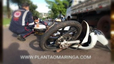 Fotos de Motociclista fica ferida ao bater na traseira de caminhão em Maringá