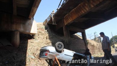 Fotos de Motorista fica ferida após carro despencar de viaduto em Maringá