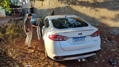 Fotos de Polícia Civil localiza chácara com veículos roubados em Sarandi