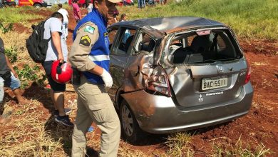 Fotos de Portador de necessidades especiais sofre ferimentos graves após capotamento em Maringá