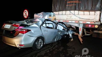 Fotos de Três ocupantes, entre eles uma criança de 2 anos sobreviveram a um acidente impressionante em Maringá