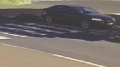 Fotos de Vídeo mostra acidente entre carro e moto na Avenida Colombo em Maringá; assista