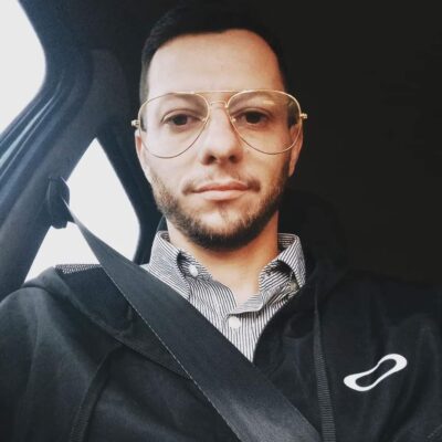 Fotos de Homem é executado com 15 tiros na noite deste sábado