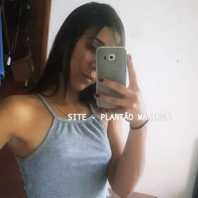 Fotos de Imagens mostram moça sendo morta na frente da mãe em Maringá