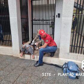 Fotos de Uma mulher morreu e três pessoas foram intubadas após incêndio em pensionato em Maringá