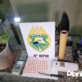 Fotos de Casal é preso pela Rotam com drogas em Sarandi