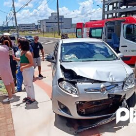 Fotos de Casal fica ferido após colisão seguida de capotamento em Maringá