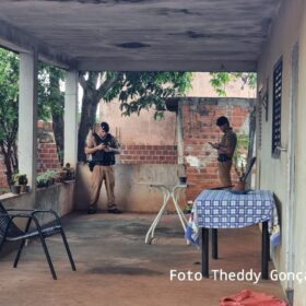 Criminosos invadem residência e executa homem em Maringá Foto 1 Fotos de Criminosos invadem residência e executa homem em Maringá