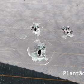 Fotos de Dois ladrões mortos e quatro presos após intensa troca de tiros com equipes da Choque Maringá e Rotam de Colorado