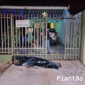 Fotos de Eletricista é executado com cinco tiros na frente da casa onde morava em Maringá