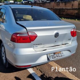 Fotos de Engavetamento envolvendo quatro veículos deixa moça ferida em Maringá