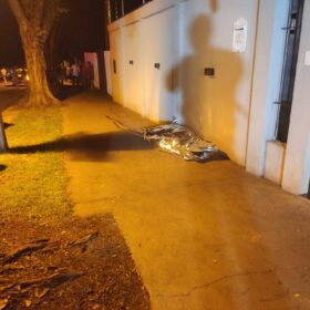 Fotos de Homem é executado a tiros na Zona 6 em Maringá