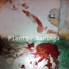 Fotos de Homem é morto pela esposa com 8 facadas após ser flagrado falando com a amante pelo telefone em Sarandi