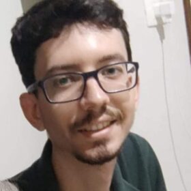 Corpo encontrado em fundo de vale em Maringá pode ser de rapaz desaparecido desde o dia 06* Foto 1 Fotos de Corpo encontrado em fundo de vale em Maringá pode ser de rapaz desaparecido desde o dia 06*