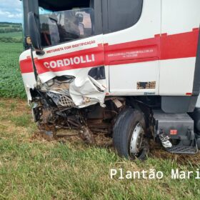 Fotos de Homem morre e mulher é socorrida de helicóptero após colisão entre carro e carreta entre Maringá e Iguaraçu 