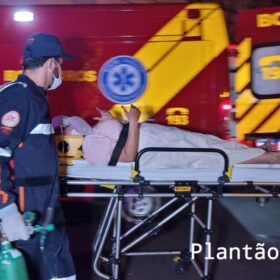 Fotos de Três mulheres ficaram feridas após colisão seguida de capotamento na região central de Maringá