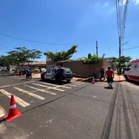 Fotos de Vídeo mostra homem atirando em pedreiro após confusão por causa de muro em Marialva