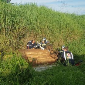 Fotos de Câmera registra capotamento na rodovia BR-376 entre Sarandi e Marialva