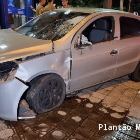 Fotos de Homem atropelado em cima da faixa de pedestres em Maringá, morre no hospital