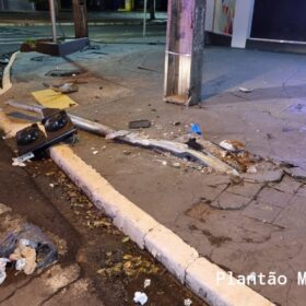 Fotos de Homem atropelado em cima da faixa de pedestres em Maringá, morre no hospital