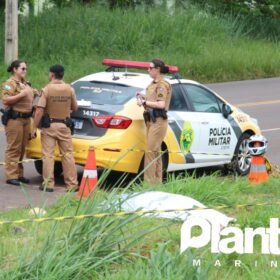 Fotos de Colisão envolvendo carro e moto deixa um homem morto e uma mulher ferida em Maringá 