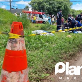 Fotos de Colisão envolvendo carro e moto deixa um homem morto e uma mulher ferida em Maringá 