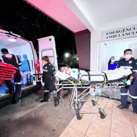 Fotos de Homem é intubado após explosão ao tentar acender churrasqueira