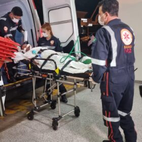 Fotos de Homem é intubado após explosão ao tentar acender churrasqueira