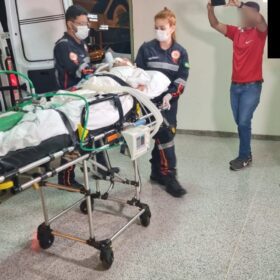 Fotos de Homem é intubado após explosão ao tentar acender churrasqueira