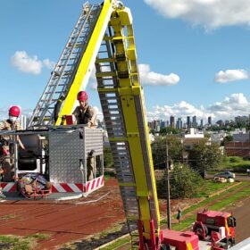 Fotos de Identificado instalador de painéis solares que morreu eletrocutado em Maringá