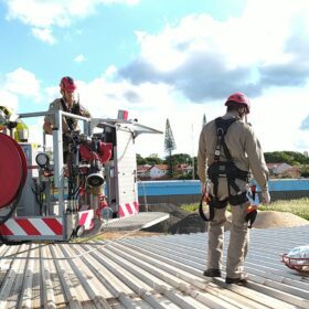 Fotos de Identificado instalador de painéis solares que morreu eletrocutado em Maringá
