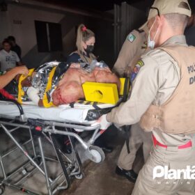 Fotos de Pai de família que foi baleado na frente na filha durante assalto morre no hospital