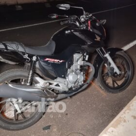 Motociclista morre após cair no Contorno Norte e ser atropelado por carro em Maringá Foto 16 Fotos de Motociclista morre após cair no Contorno Norte e ser atropelado por carro em Maringá