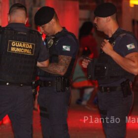 Fotos de Polícia identifica e busca por principal suspeito de atirar três vezes contra cabeça de mulher em Sarandi