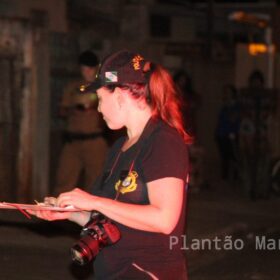 Fotos de Polícia identifica e busca por principal suspeito de atirar três vezes contra cabeça de mulher em Sarandi