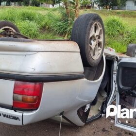 Fotos de Mulher fica ferida após capotamento no Contorno Sul de Maringá