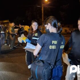 Fotos de No dia que deixou a prisão homem é executado com 15 tiros  