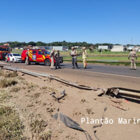 Fotos de Pai e o filho de 8 anos ficam feridos após carreta tombar no Contorno Norte, em Maringá 